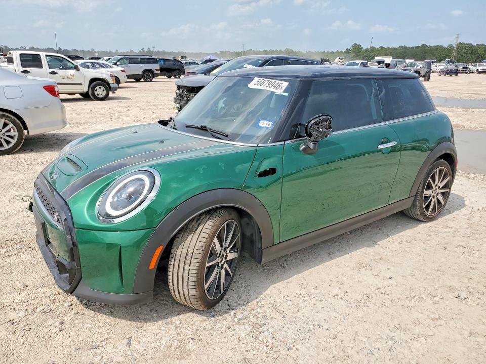 2024 Mini Cooper VIN WMW53DH04R2V45769 — COPART salvage auction photo