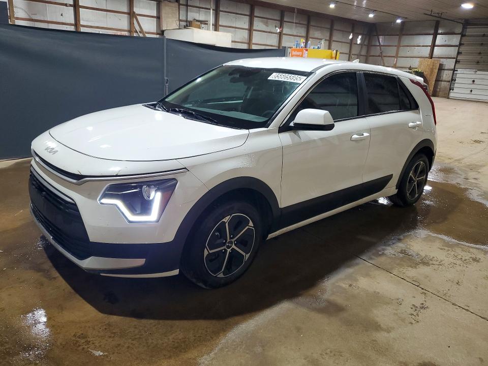 2026 Kia Niro VIN KNDCP3LE5T5318592 COPART salvage auction — SIDE, OH - CERTIFICATE OF TITLE, sold $8,600 on 2026-07-20 (photo 1)