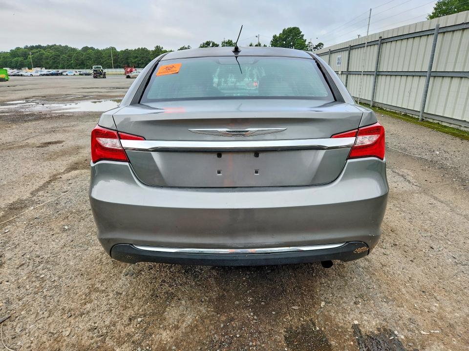 2013 Chrysler VIN 1C3CCBBB8DN728211 COPART salvage auction — WATER/FLOOD, Salvage Title, sold $150 on 2026-07-09 (photo 6)