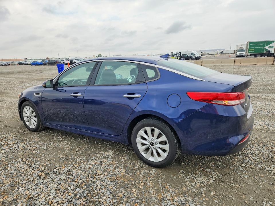 2017 Kia VIN 5XXGU4L34HG165432 COPART salvage auction — SIDE, Co - Public - Salvage Title, sold $2,000 on 2026-07-16 (photo 2)