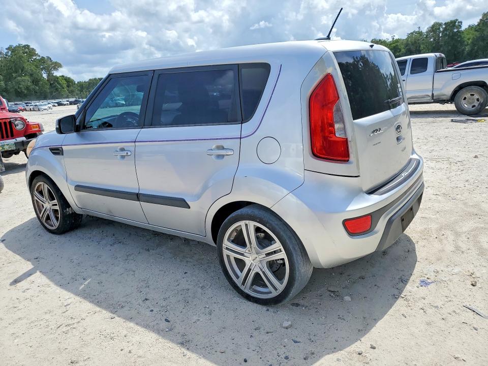 2012 Kia VIN KNDJT2A68C7417727 COPART salvage auction — SIDE, Fl - Cert Of Title Slvg Rebuildable, sold $250 on 2026-07-28 (photo 2)