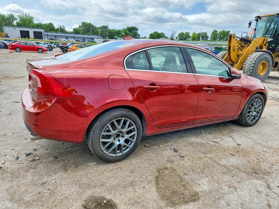 2013 Volvo S60 VIN YV1612FSXD1212913 COPART salvage auction — NORMAL WEAR, TX - CERTIFICATE OF TITLE, sold $350 on 2026-07-21 (photo 3)