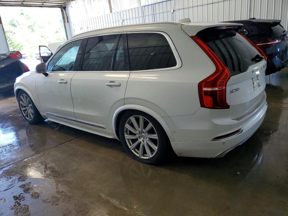2017 Volvo Xc90 VIN YV4A22PL1H1152463 COPART salvage auction — MINOR DENT/SCRATCHES, Md - Certificate Of Title (P), sold $9,300 on 2026-07-30 (photo 2)
