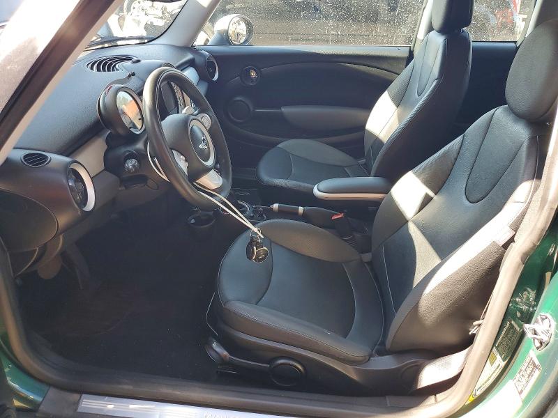 2008 Mini Cooper VIN WMWML33588TN67159 COPART salvage auction — MINOR DENT/SCRATCHES, Co - Certificate Of Title, sold $850 on 2026-07-09 (photo 7)