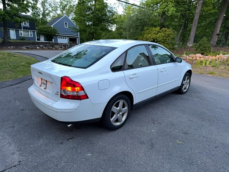 2006 Volvo S40 VIN YV1MH682162191826 COPART salvage auction — NORMAL WEAR, NH - CERTIFICATE OF TITLE (P), sold $500 on 2026-07-02 (photo 4)