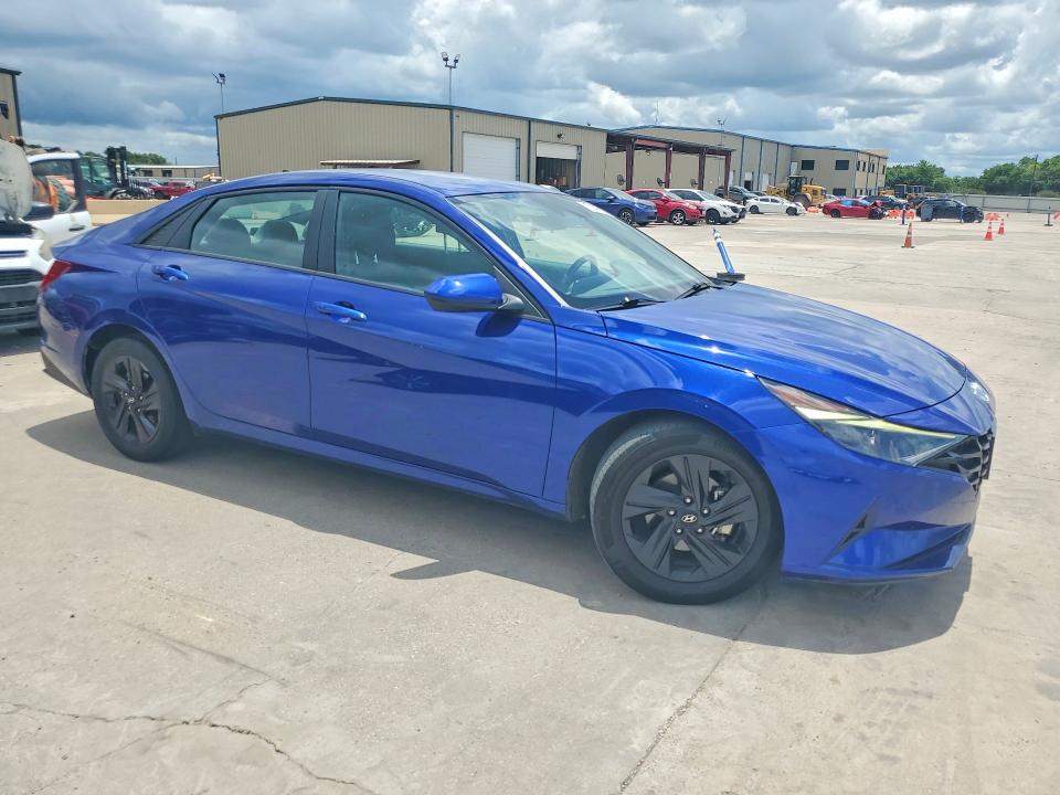 2023 Hyundai Elantra VIN 5NPLM4AG3PH104872 COPART salvage auction — HAIL, Fl - Certificate Of Title, sold $3,500 on 2026-07-22 (photo 4)