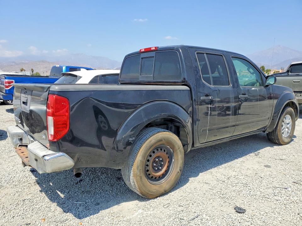 2015 Nissan Navara (frontier) VIN 1N6AD0ER3FN701821 COPART salvage auction — MECHANICAL, Ca - Cert Of Title-Salvaged, sold $1,800 on 2026-07-08 (photo 3)