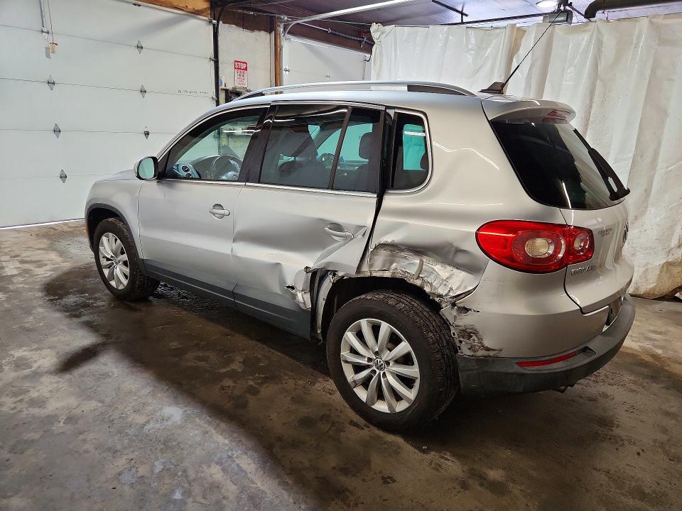 2011 Volkswagen Tiguan VIN WVGBV7AX0BW524260 COPART salvage auction — REAR END, Pa - Certificate Of Salvage, sold $550 on 2026-07-26 (photo 2)
