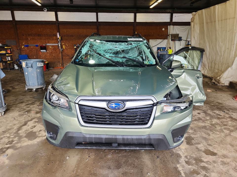 2020 Subaru Forester VIN JF2SKAJCXLH589468 COPART salvage auction — ROLLOVER, Pa - Certificate Of Salvage, sold $625 on 2026-07-23 (photo 5)