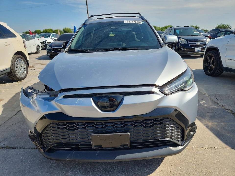 2024 Toyota Corolla VIN 7MUFBABGXRV034564 COPART salvage auction — SIDE, TX - SALVAGE VEHICLE TITLE (P), sold $11,100 on 2026-07-20 (photo 5)