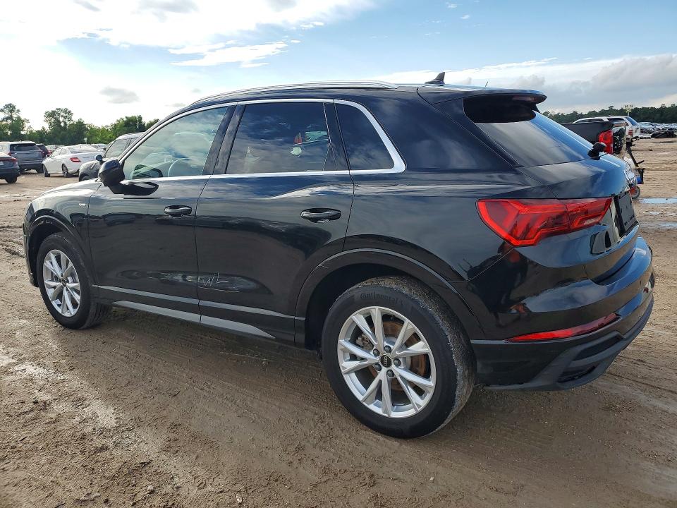 2025 Audi Q3 VIN WA1DECF35S1062409 COPART salvage auction — WATER/FLOOD, Fl - Cert Of Title-Slvg Rebld Flood, sold $14,200 on 2026-07-07 (photo 2)