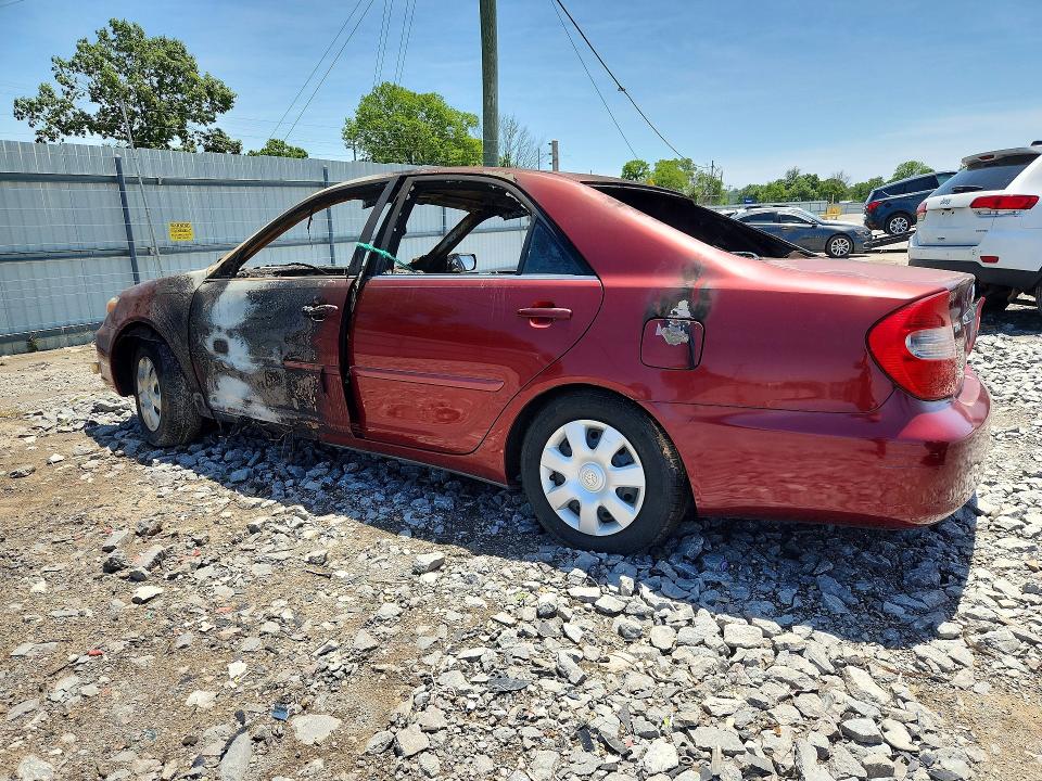 2004 Toyota Camry VIN 4T1BE32K94U274558 COPART salvage auction — INTERIOR BURN, Tn - Salvage Certificate, sold $150 on 2026-07-06 (photo 2)
