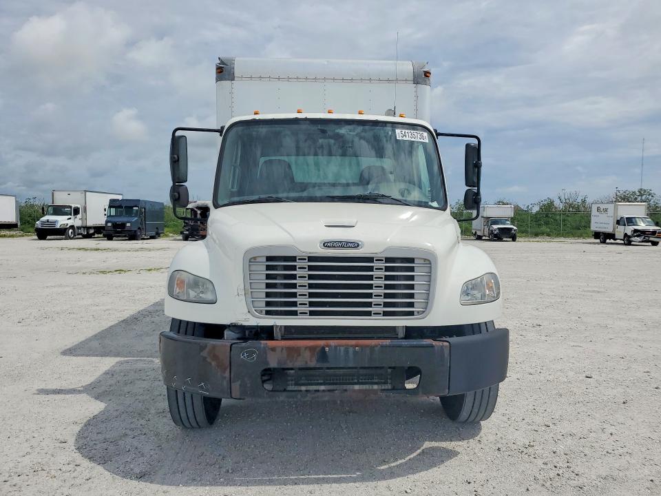 2019 Freightliner M2 VIN 3ALACXFC3KDKA6056 COPART salvage auction — MINOR DENT/SCRATCHES, AZ - CERT OF TITLE - SALVAGE, sold $11,000 on 2026-07-09 (photo 5)