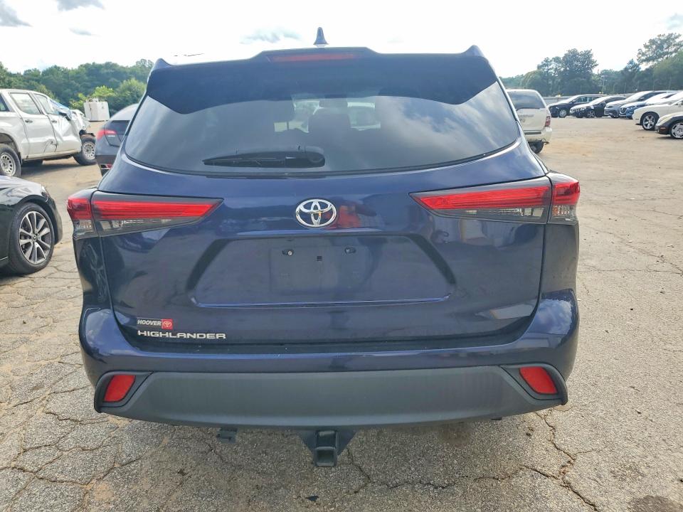 2021 Toyota VIN 5TDCZRAH0MS531777 COPART salvage auction — MINOR DENT/SCRATCHES, Al - Certificate Of Title, sold $15,600 on 2026-07-02 (photo 6)