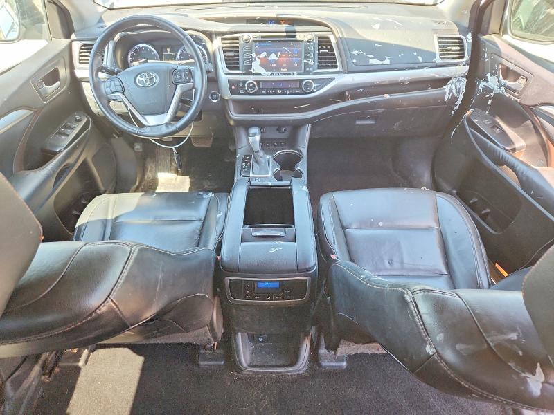 2015 Toyota VIN 5TDJKRFH6FS177030 COPART salvage auction — FRONT END, Il - Salvage Certificate, sold $6,000 on 2026-07-16 (photo 8)