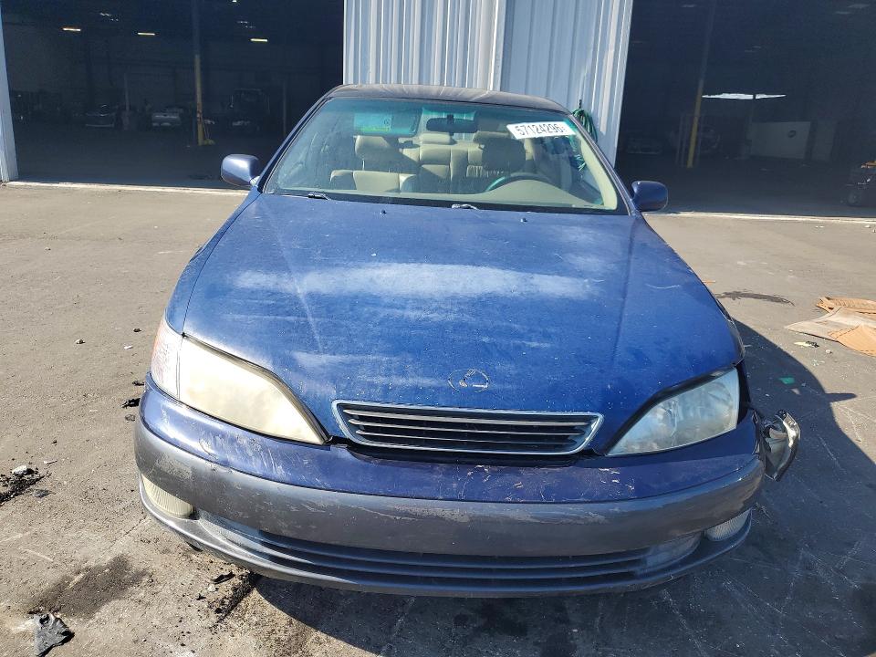 1998 Lexus Es 300 VIN JT8BF28G0W5042067 COPART salvage auction — FRONT END, Fl - Cert Of Ttl-Rebuilt&Slvg Rbld, sold $350 on 2026-07-06 (photo 5)