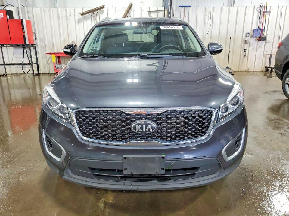 2018 Kia Sorento VIN 5XYPG4A30JG358964 COPART salvage auction — VANDALISM, Mn - Cert Of Title-Prior Salvage, sold $225 on 2026-07-28 (photo 5)
