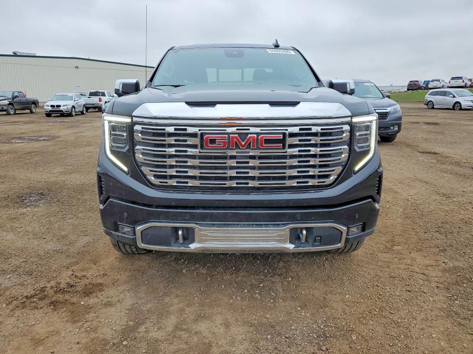 2025 Gmc SIERRA VIN 3GTUUGED9SG389102 COPART salvage auction — VANDALISM, Ab - Bos - Salvage, sold $22,050 on 2026-07-21 (photo 5)