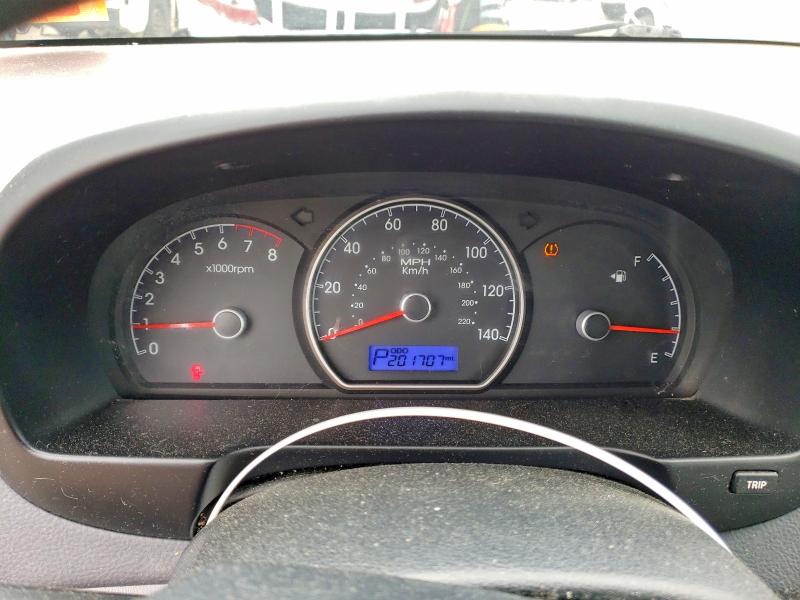 2010 Hyundai Elantra VIN KMHDU4AD8AU940602 COPART salvage auction — FRONT END, CT - CERT OF TITLE-SALVAGE, sold $475 on 2026-07-02 (photo 9)