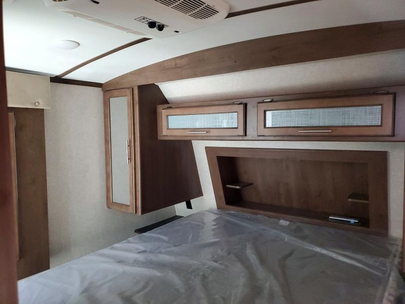 2018 Kyrv VIN 4YDT33M29JV508342 COPART salvage auction — ROOF, UT - SALVAGE CERTIFICATE, sold $8,600 on 2026-07-30 (photo 5)