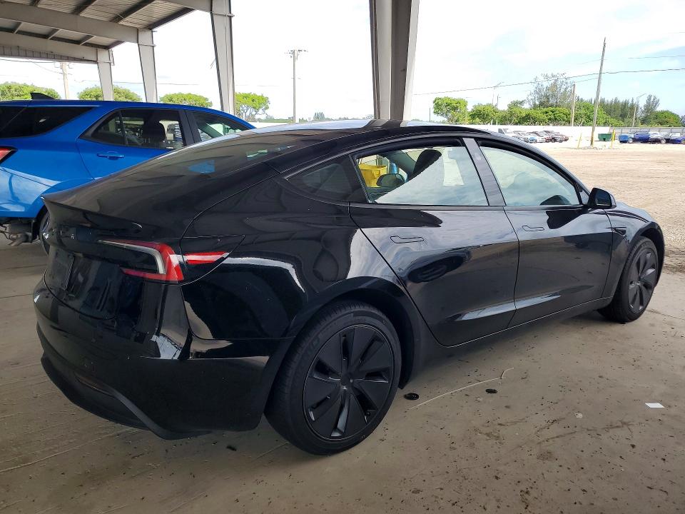 2025 Tesla Model 3 VIN 5YJ3E1EA1SF943525 COPART salvage auction — FRONT END, Fl - Cert Of Title Slvg Rebuildable, sold $13,300 on 2026-08-27 (photo 3)