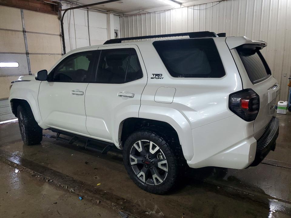 2025 Toyota 4runner VIN JTEVA5BR9S5001418 COPART salvage auction — SIDE, Tn - Salvage Certificate, sold $21,700 on 2026-07-28 (photo 2)