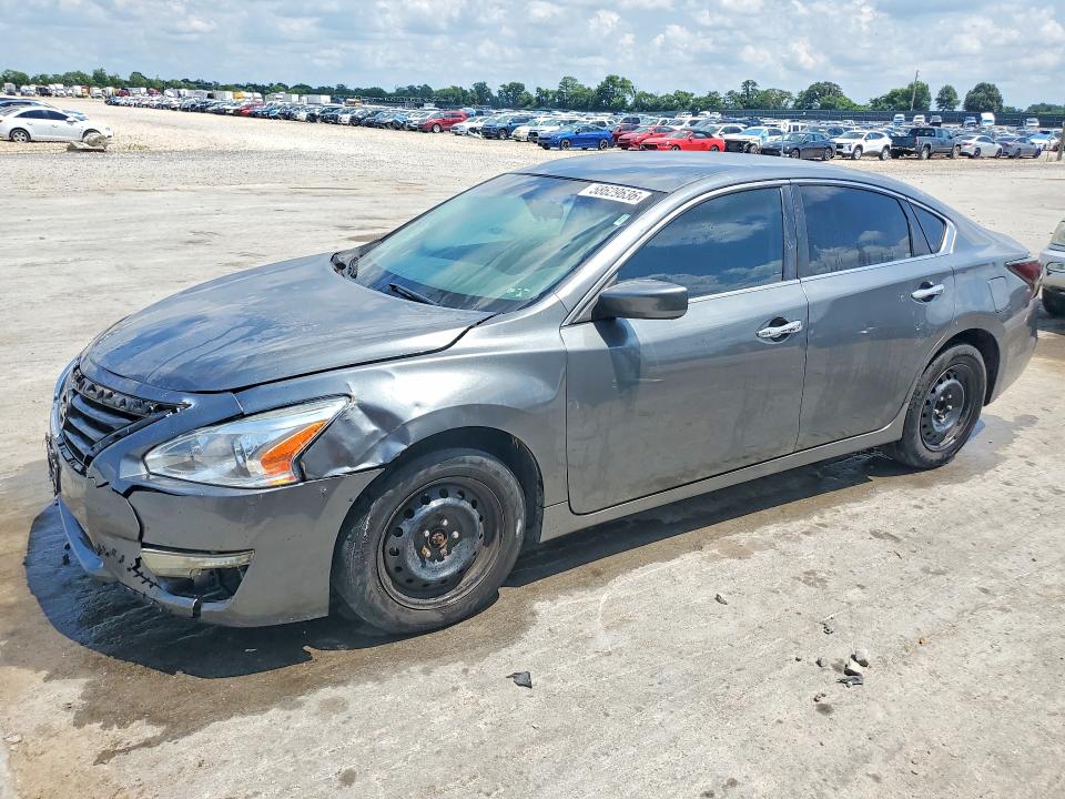 2014 Nissan VIN 1N4AL3AP5EC133244 COPART salvage auction — MECHANICAL, Il - Cert Of Title-Rebuilt, sold $400 on 2026-08-03 (photo 1)