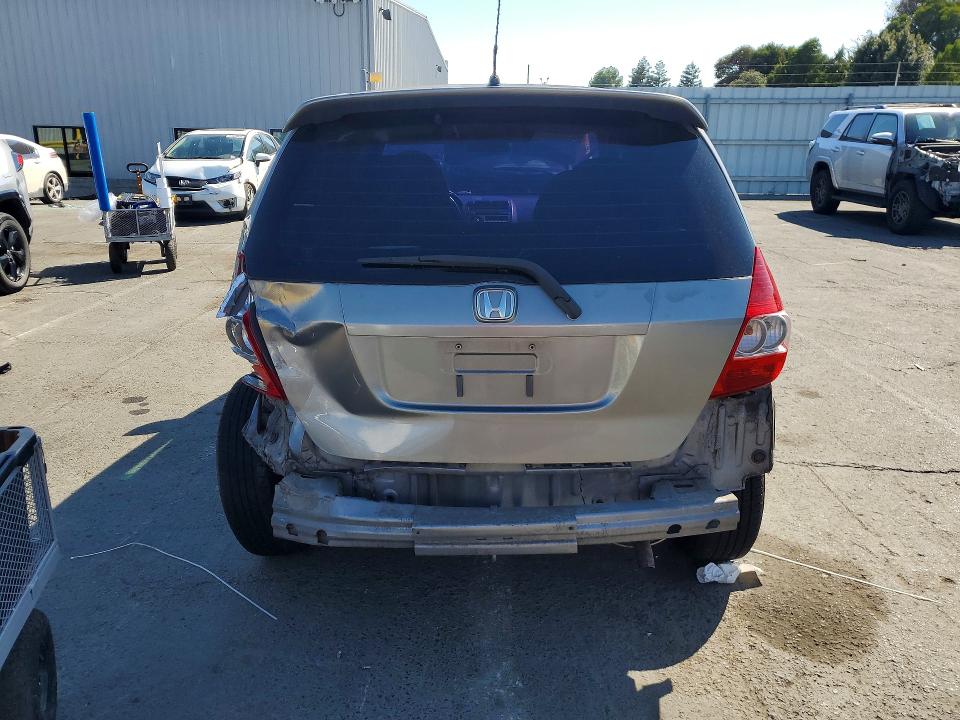 2008 Honda Fit VIN JHMGD38638S021436 COPART salvage auction — REAR END, CA - SALVAGE CERTIFICATE, sold $525 on 2026-07-24 (photo 6)