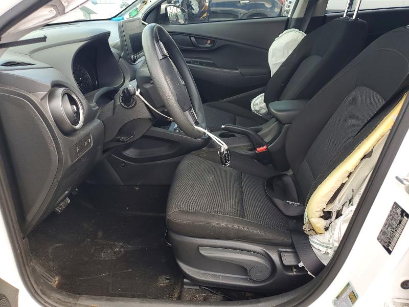 2022 Hyundai Kona VIN KM8K62AB2NU782381 COPART salvage auction — ROLLOVER, Salvage Title, sold $15 on 2026-07-24 (photo 7)