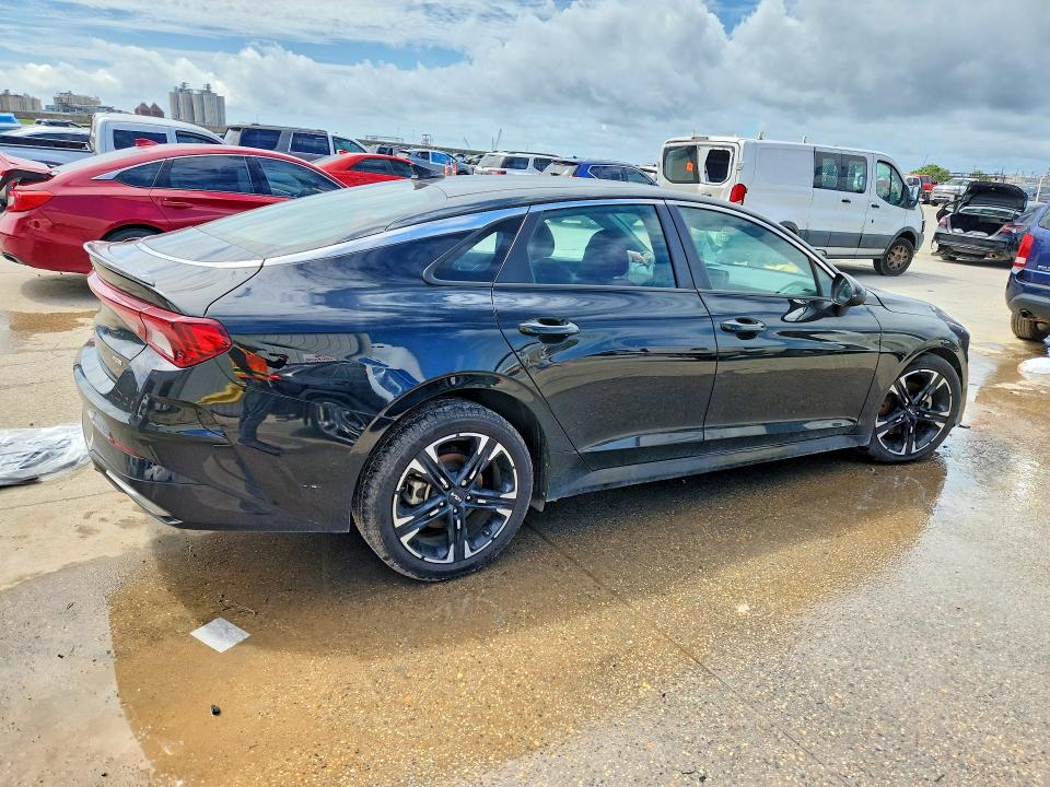 2023 Kia K5 VIN 5XXG64J21PG224407 COPART salvage auction — SIDE, Salvage Title, sold $3,600 on 2026-07-29 (photo 3)