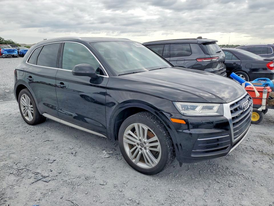 2019 Audi Q5 VIN WA1BNAFY6K2083979 COPART salvage auction — MINOR DENT/SCRATCHES, Fl - Cert Of Title Slvg Rebuildable, sold $9,900 on 2026-07-17 (photo 4)