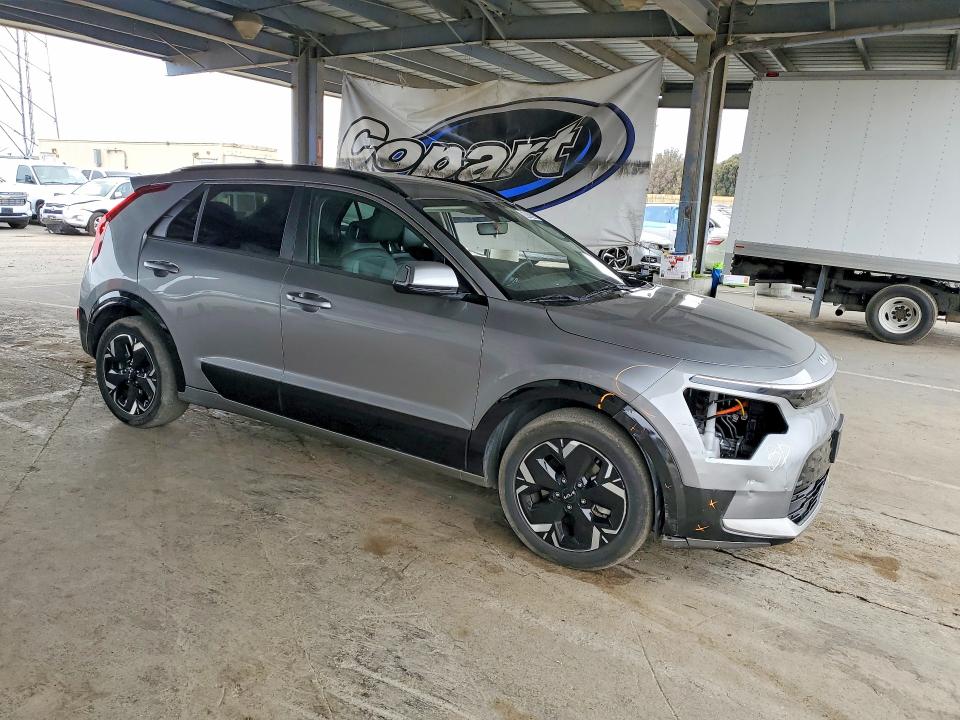 2023 Kia Niro VIN KNDCR3L16P5036877 COPART salvage auction — FRONT END, Ca - Certificate Of Title, sold $11,300 on 2026-07-06 (photo 4)