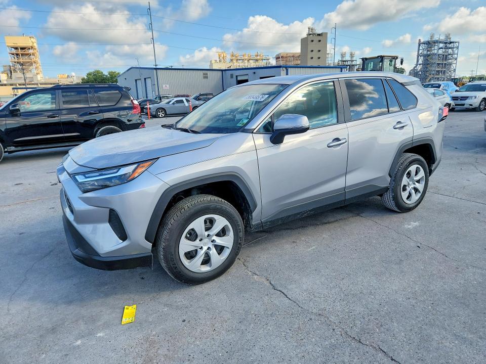 2024 Toyota Rav 4 VIN 2T3K1RFV8RC283058 — COPART salvage auction photo