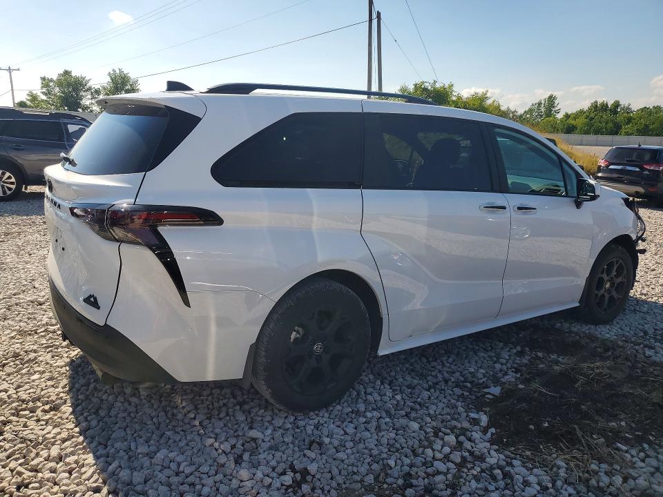 2026 Toyota VIN 5TDCSKFC2TS229530 COPART salvage auction — FRONT END, Mi - Cert Of Title-Salvage Vehicle, sold $23,100 on 2026-07-23 (photo 3)