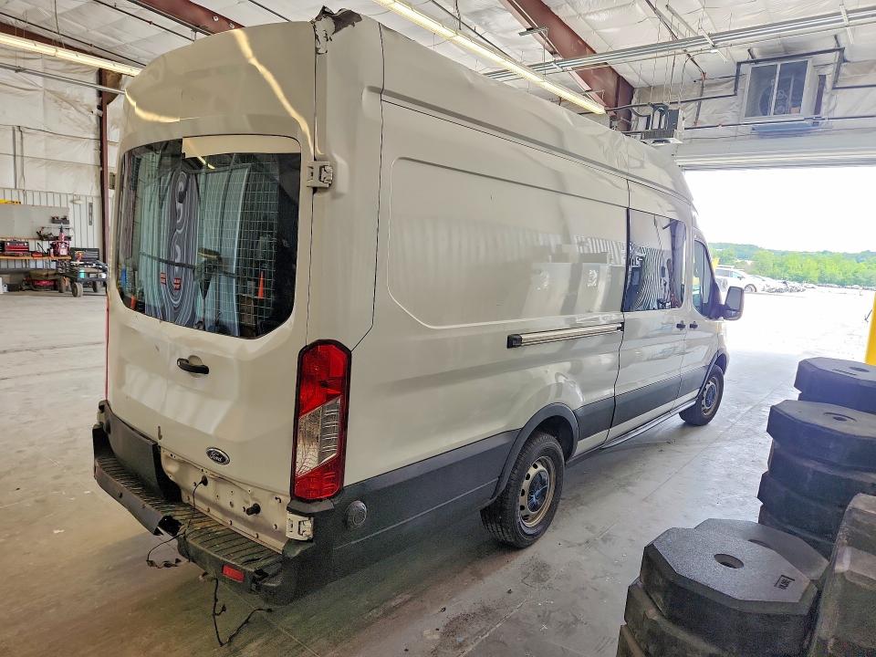2019 Ford Transit VIN 1FTYR3XM5KKB71479 COPART salvage auction — ROOF, Nc - Dealer Only Clean Title, sold $2,900 on 2026-07-09 (photo 3)