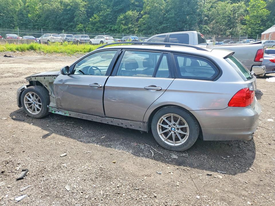 2010 BMW 3er VIN WBAUU3C55AA540953 COPART salvage auction — FRONT END, Md - Cert Of Salvage > 75% Damage, sold $1,200 on 2026-07-07 (photo 2)