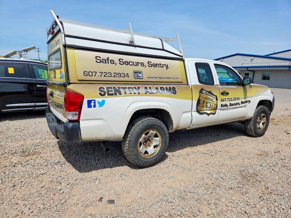 2017 Toyota Tacoma VIN 5TFSX5EN9HX047570 COPART salvage auction — NORMAL WEAR, Ny - Certificate Of Title, sold $6,800 on 2026-07-20 (photo 3)