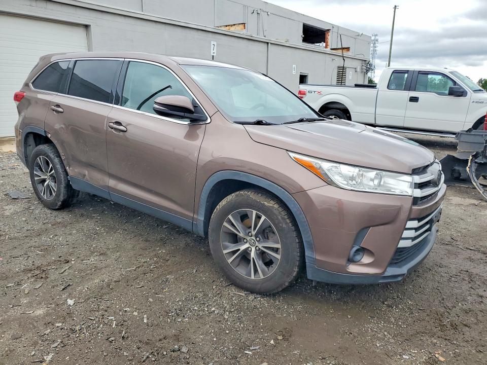 2019 Toyota Highlander VIN 5TDZARFH2KS048959 COPART salvage auction — FRONT END, Va - Cert Of Title - Salvage, sold $7,000 on 2026-07-15 (photo 4)