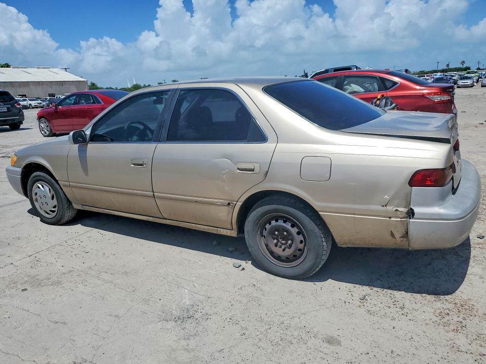1999 Toyota Camry VIN JT2BG22K5X0318746 COPART salvage auction — REAR END, Tx - Salvage Vehicle Title, sold $325 on 2026-07-21 (photo 2)