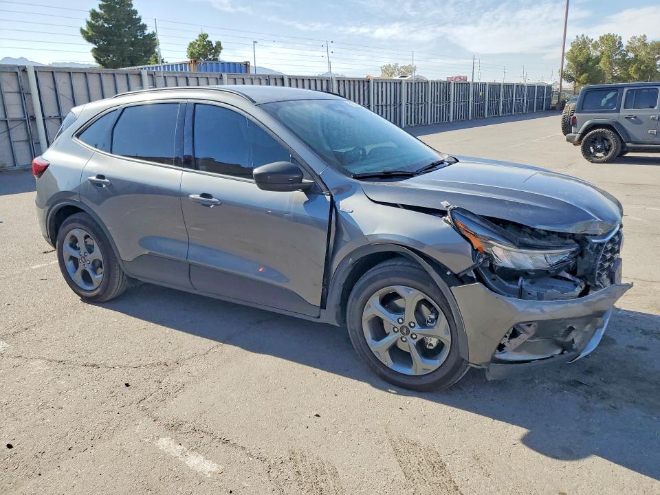 2025 Ford Escape VIN 1FMCU0MNXSUA54050 COPART salvage auction — FRONT END, Tx - Salvage Vehicle Title, sold $5,500 on 2026-07-24 (photo 4)