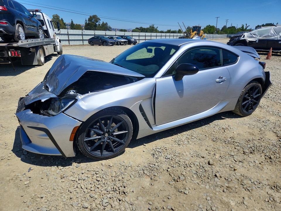 2023 Toyota VIN JF1ZNBE13P9763213 COPART salvage auction — FRONT END, Ca - Salvage Certificate, sold $4,350 on 2026-07-28 (photo 1)
