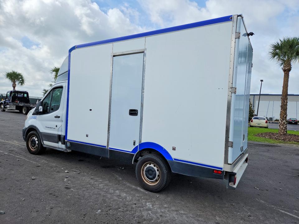 2022 Ford Transit VIN 1FDBW5Z87NKA01604 COPART salvage auction — MINOR DENT/SCRATCHES, Fl - Certificate Of Title, sold $8,000 on 2026-07-29 (photo 2)