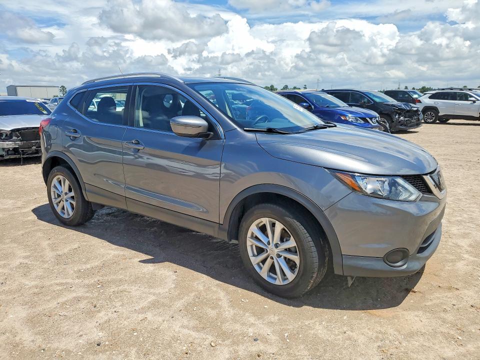 2018 Nissan Rogue VIN JN1BJ1CP2JW164324 COPART salvage auction — HAIL, Tx - Certificate Of Title, sold $5,600 on 2026-07-10 (photo 4)