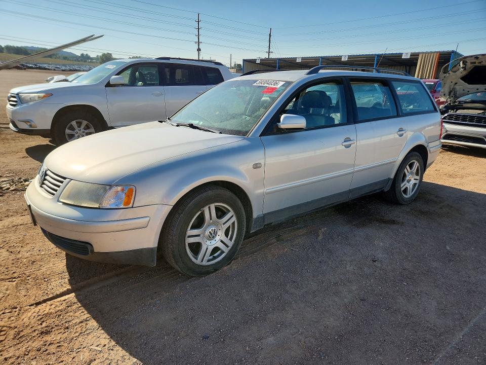 2000 Volkswagen Passat VIN WVWWH23B1YE390875 COPART salvage auction — UNDERCARRIAGE, CO - SALVAGE TITLE, sold $275 on 2026-08-17 (photo 1)