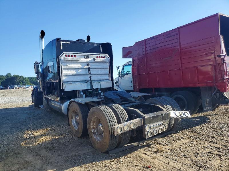 2007 Peterbilt 379 VIN 1XP5DB9X87D654607 COPART salvage auction — ALL OVER, GA - CERT OF TITLE-SALVAGE, sold $16,100 on 2026-08-27 (photo 3)