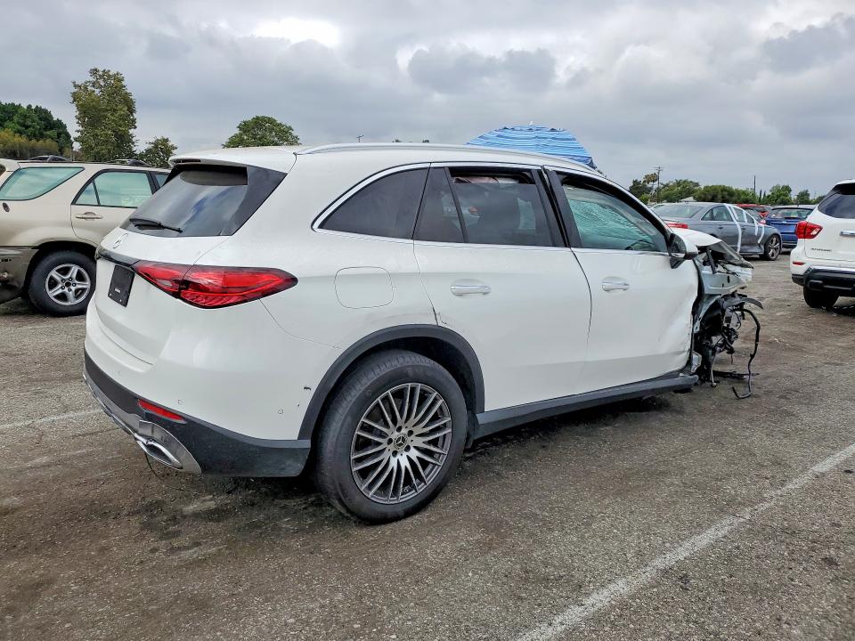 2025 Mercedes-benz Glc VIN W1NKM4GB1SF341881 COPART salvage auction — FRONT END, Ca - Salvage Certificate, sold $7,000 on 2026-07-31 (photo 3)