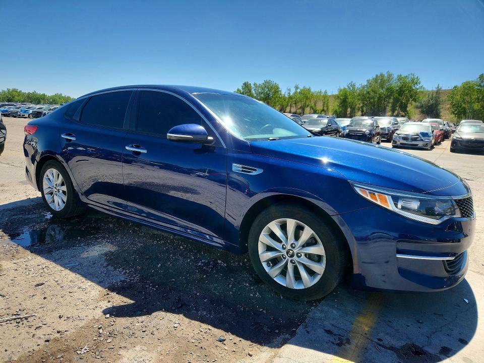 2017 Kia Optima VIN 5XXGT4L34HG163084 COPART salvage auction — VANDALISM, Co - Certificate Of Title, sold $3,300 on 2026-07-08 (photo 4)
