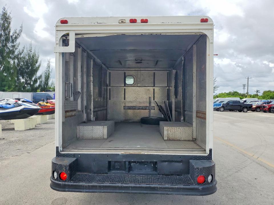 1993 Chevrolet P30 VIN 1GBKP32K4P3324120 COPART salvage auction — MECHANICAL, Fl - Certificate Of Title, sold $10 on 2026-07-08 (photo 6)