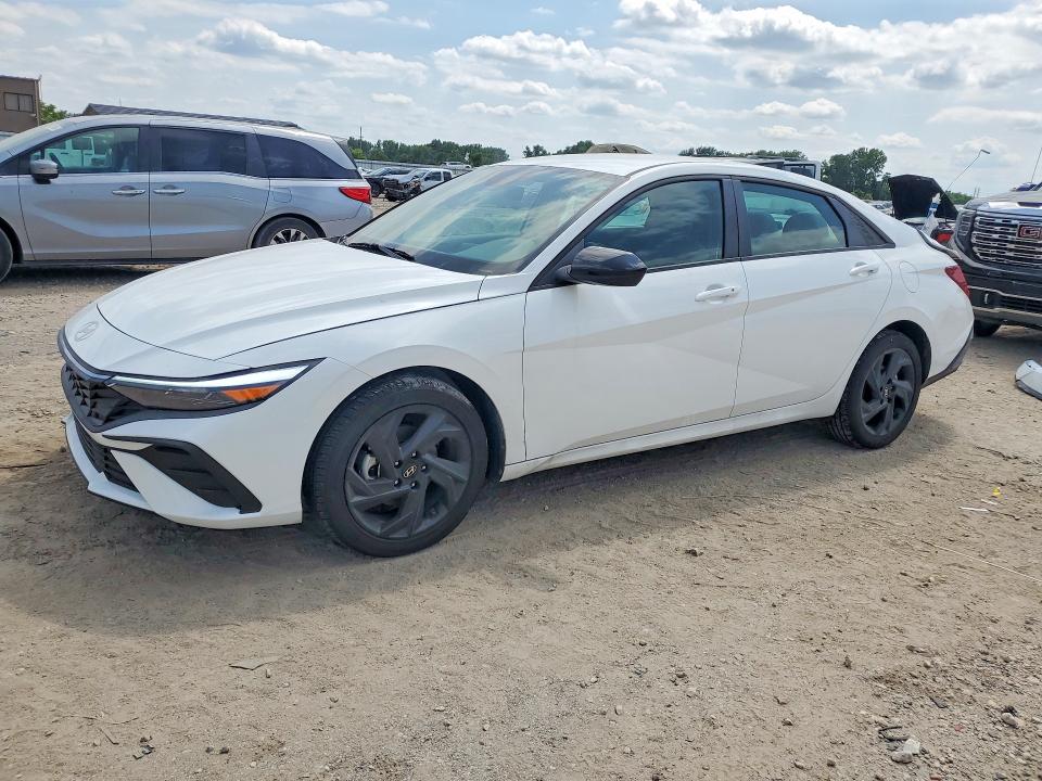 2026 Hyundai Elantra VIN KMHLM4DG4TU138293 COPART salvage auction — REAR END, Mo - Salvage Certificate Of Title, sold $8,500 on 2026-07-30 (photo 1)