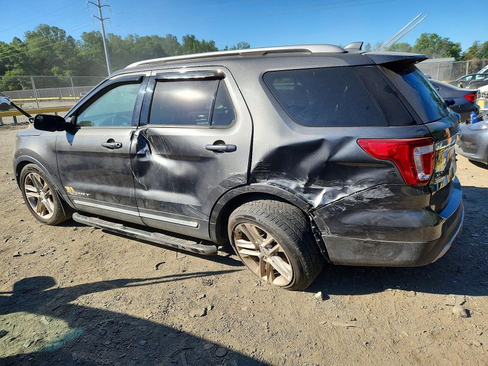 2017 Ford Explorer VIN 1FM5K8D81HGB29443 COPART salvage auction — SIDE, Md - Cert Of Salvage > 75% Damage, sold $2,250 on 2026-07-02 (photo 2)